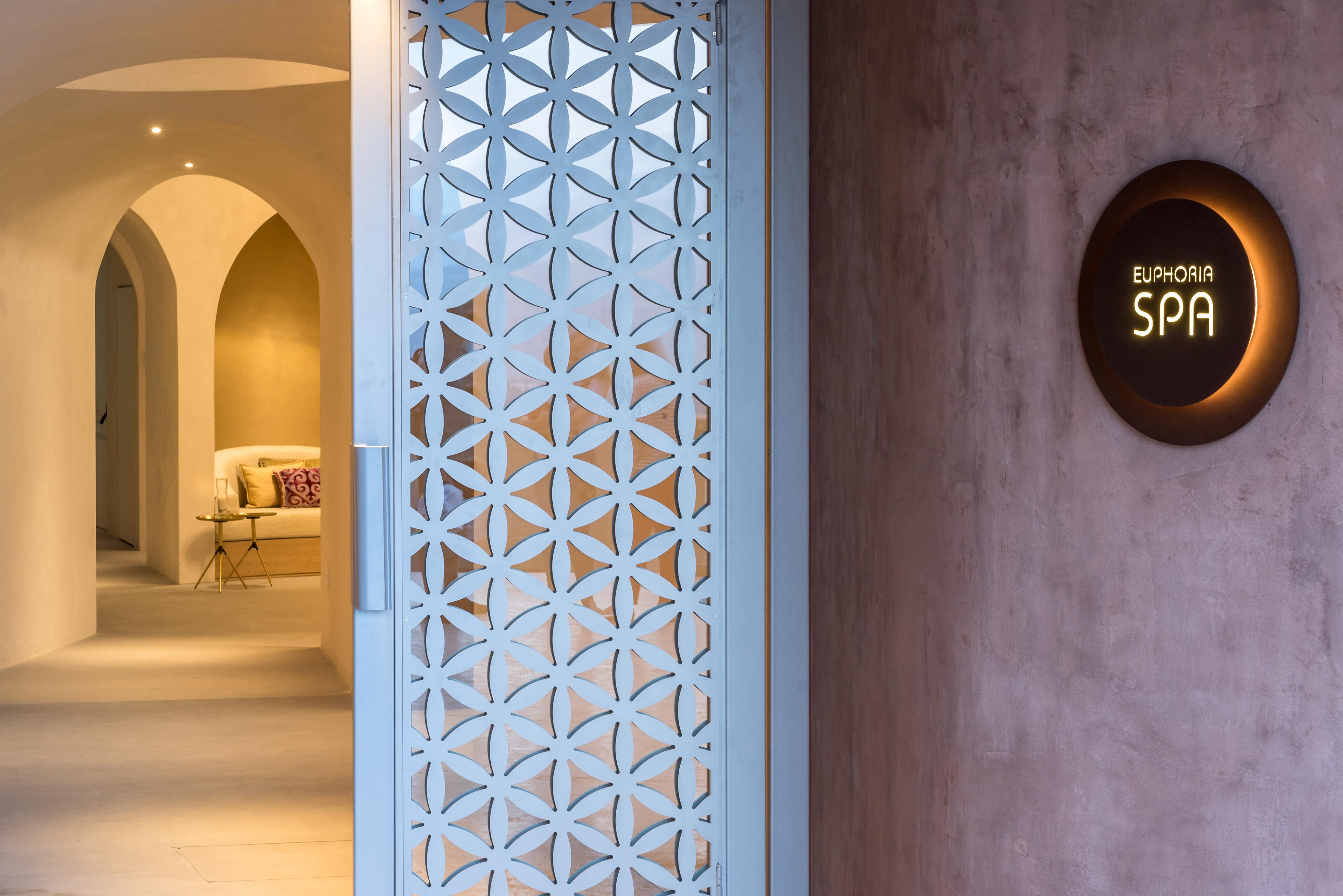 Euphoria Retreat - A Holistic Wellbeing Destination Spa Hotel Mystras Exterior photo