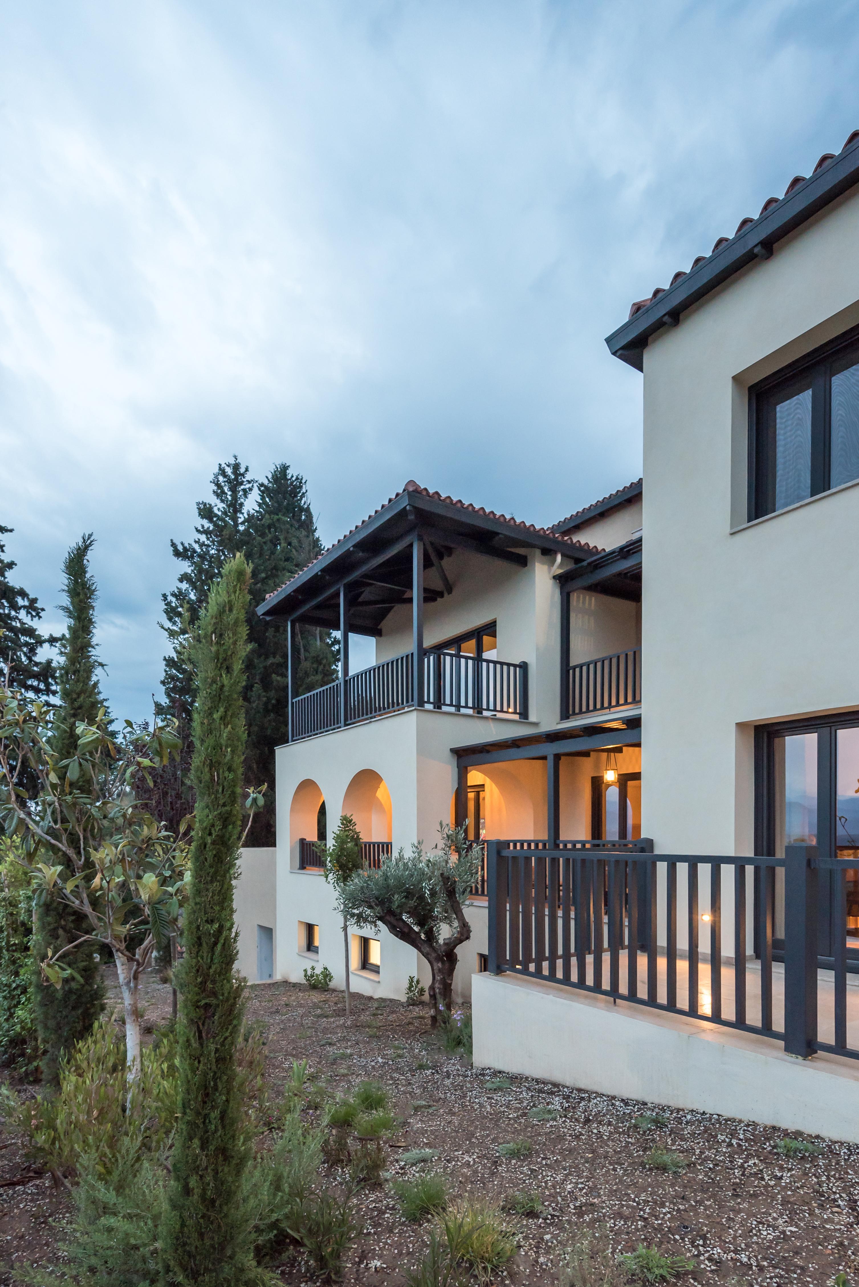 Euphoria Retreat - A Holistic Wellbeing Destination Spa Hotel Mystras Exterior photo